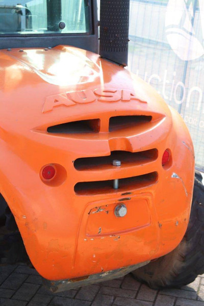 Bezceļu autokrāvējs AUSA C250HX4: foto 15