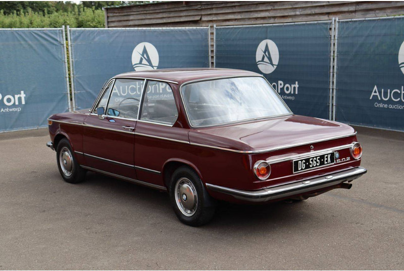 BMW 1602 - Sedans: foto 4 BMW 1602 - Sedans: foto 4