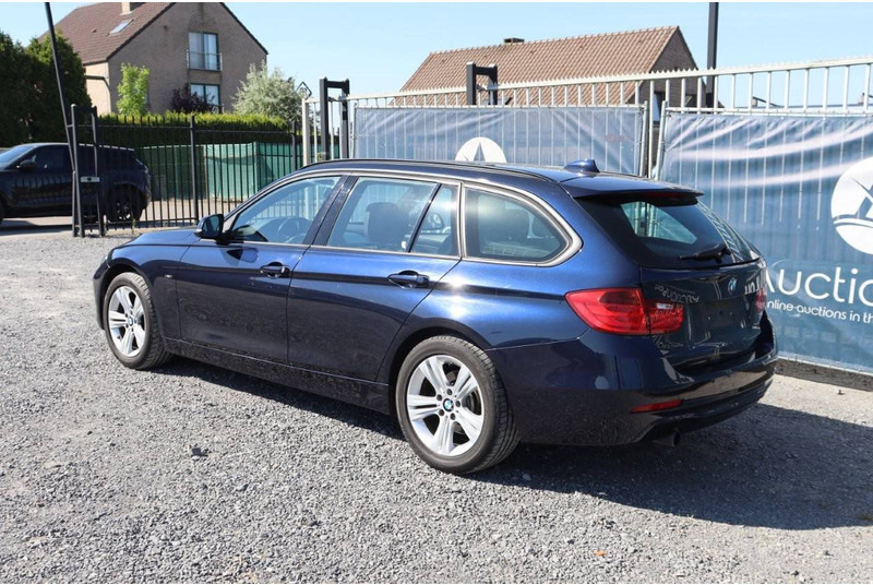 BMW 3 Serie 318d - Vieglā automašīna: foto 3 BMW 3 Serie 318d - Vieglā automašīna: foto 3