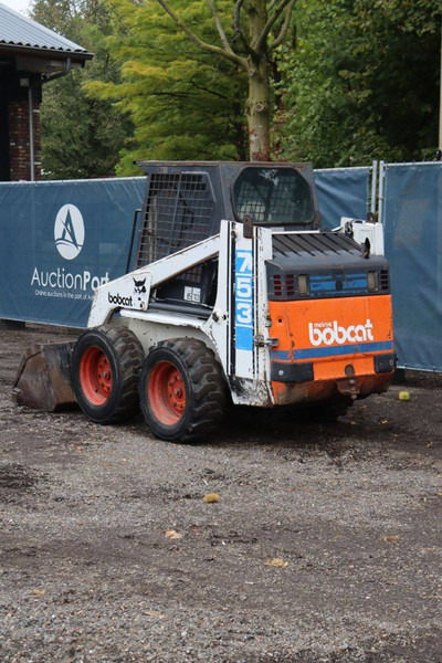 Bobcat 753 - Riteņu iekrāvējs: foto 4 Bobcat 753 - Riteņu iekrāvējs: foto 4