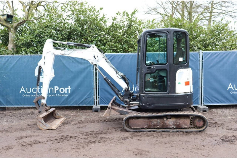 Bobcat E26 - Kāpurķēžu ekskavators: foto 2 Bobcat E26 - Kāpurķēžu ekskavators: foto 2