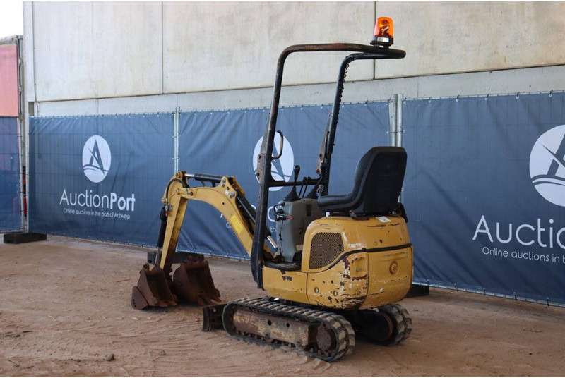 Caterpillar 300.9D - Mini-ekskavators: foto 3 Caterpillar 300.9D - Mini-ekskavators: foto 3