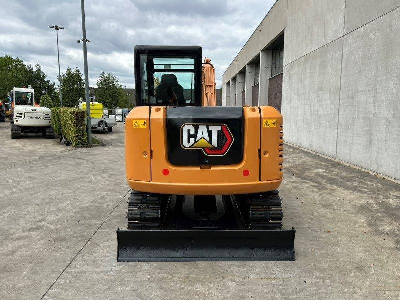Caterpillar 305.5E2 - Kāpurķēžu ekskavators: foto 5 Caterpillar 305.5E2 - Kāpurķēžu ekskavators: foto 5