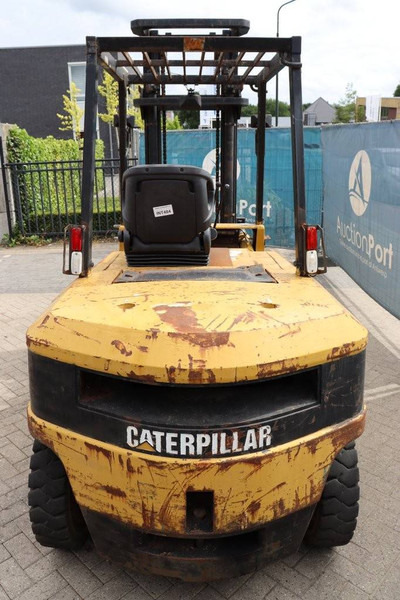 Caterpillar DP45 - Dīzeļiekrāvējs: foto 5 Caterpillar DP45 - Dīzeļiekrāvējs: foto 5