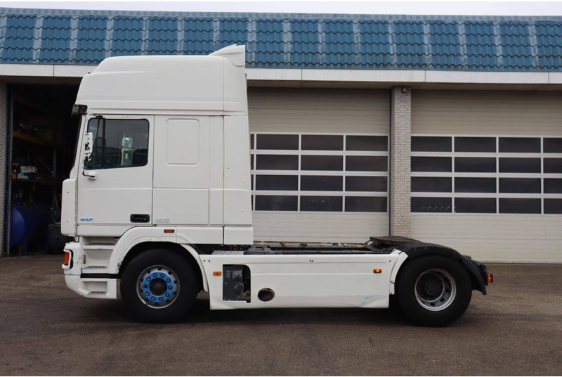 DAF 95 430 ATI - Šasija kravas automašīna: foto 2 DAF 95 430 ATI - Šasija kravas automašīna: foto 2