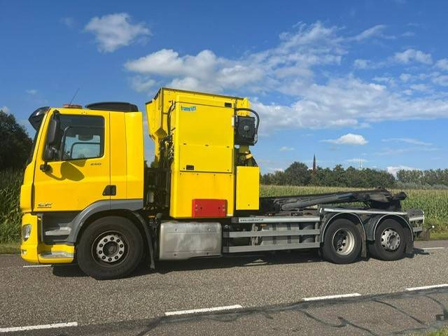 DAF CF290 - Kravas automašīna ar slēgto virsbūvi: foto 4 DAF CF290 - Kravas automašīna ar slēgto virsbūvi: foto 4