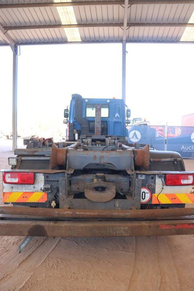 DAF CF85.360 - Pacēlājs ar āķi: foto 4 DAF CF85.360 - Pacēlājs ar āķi: foto 4