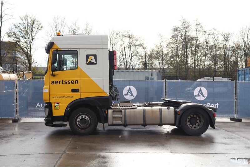 DAF FT XF 480 Space Cab - Šasija kravas automašīna: foto 2 DAF FT XF 480 Space Cab - Šasija kravas automašīna: foto 2