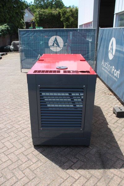 Devol Power VG-R30 - Elektroģenerators: foto 4 Devol Power VG-R30 - Elektroģenerators: foto 4