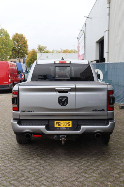 Dodge Ram 1500 1500 Sport 4x4 - Vieglā automašīna: foto 5 Dodge Ram 1500 1500 Sport 4x4 - Vieglā automašīna: foto 5