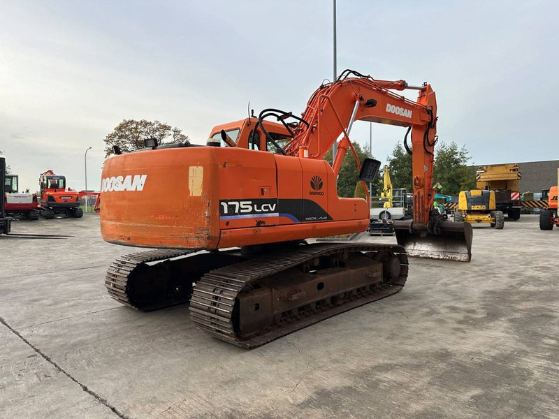 Doosan 175MC-V - Kāpurķēžu ekskavators: foto 4 Doosan 175MC-V - Kāpurķēžu ekskavators: foto 4