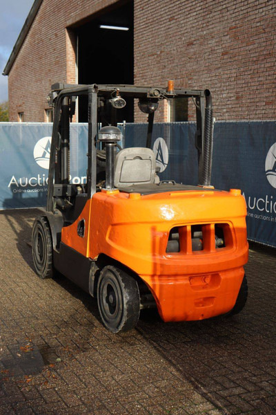 Doosan D45SC-5 - Dīzeļiekrāvējs: foto 4 Doosan D45SC-5 - Dīzeļiekrāvējs: foto 4