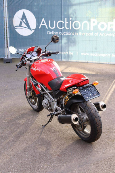 Ducati Monster 600 - Motocikls: foto 4 Ducati Monster 600 - Motocikls: foto 4