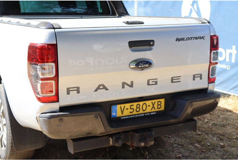 Vieglā automašīna Ford Ranger: foto 18 Vieglā automašīna Ford Ranger: foto 18