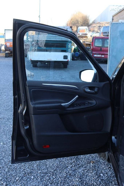 Sedans Ford S Max TDCi: foto 16