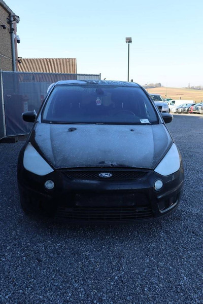 Sedans Ford S Max TDCi: foto 7