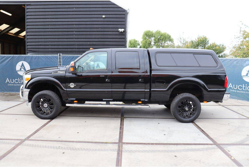 Ford USA F-250 - Vieglā automašīna: foto 2 Ford USA F-250 - Vieglā automašīna: foto 2