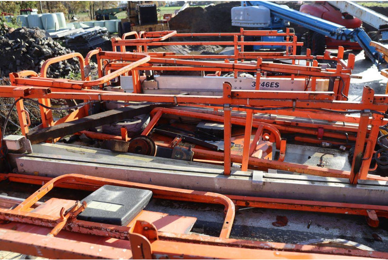 Izlices pacēlājs Genie 3246ES: foto 15