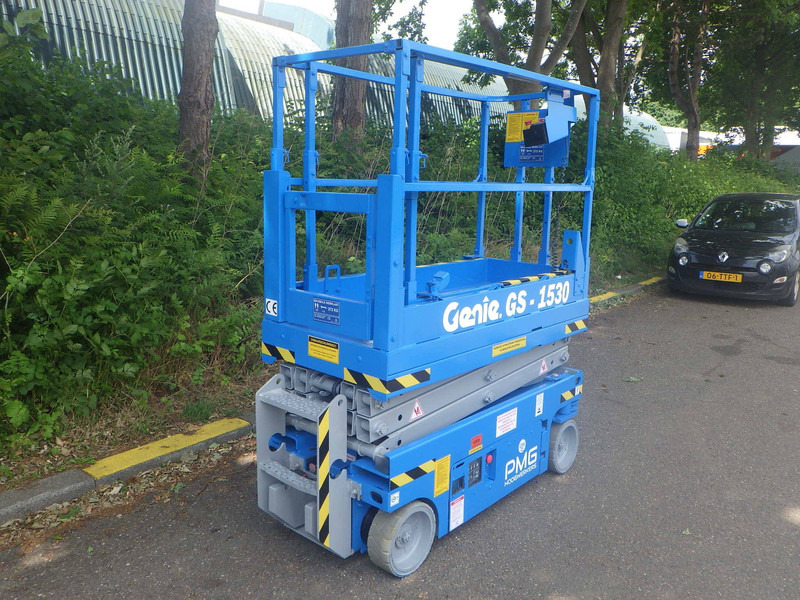 Genie GS-1530 - Šķērveida pacēlājs: foto 2 Genie GS-1530 - Šķērveida pacēlājs: foto 2