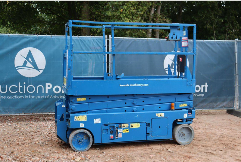 Genie GS-2032 - Šķērveida pacēlājs: foto 1 Genie GS-2032 - Šķērveida pacēlājs: foto 1