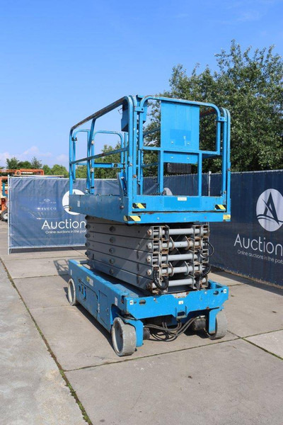 Genie GS4047 - Šķērveida pacēlājs: foto 4 Genie GS4047 - Šķērveida pacēlājs: foto 4