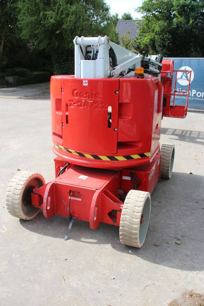 Genie Z-34/22 - Izlices pacēlājs: foto 5 Genie Z-34/22 - Izlices pacēlājs: foto 5