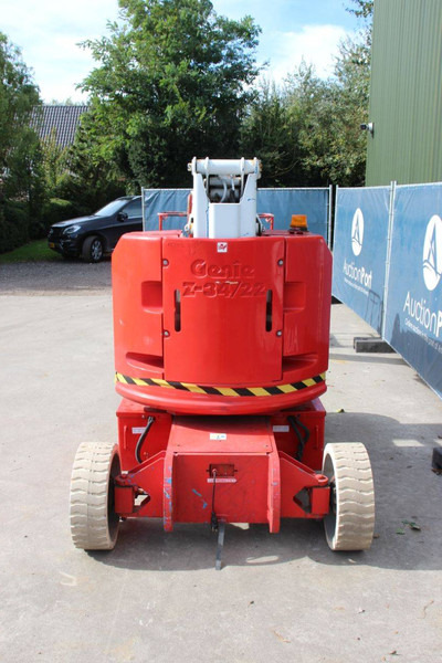 Genie Z-34/22 - Izlices pacēlājs: foto 4 Genie Z-34/22 - Izlices pacēlājs: foto 4