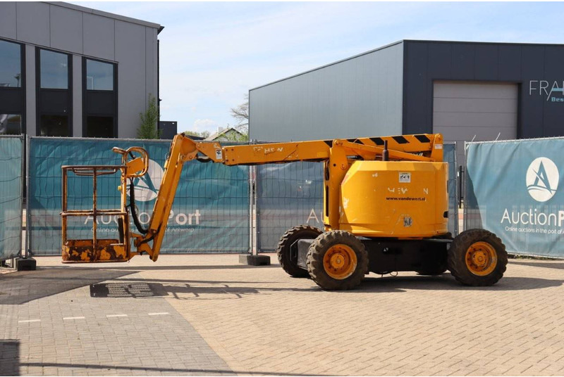 Genie Z-34/22 - Izlices pacēlājs: foto 1 Genie Z-34/22 - Izlices pacēlājs: foto 1