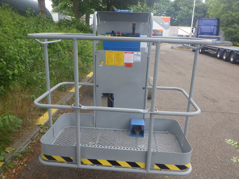 Genie Z-34/22N - Izlices pacēlājs: foto 4 Genie Z-34/22N - Izlices pacēlājs: foto 4