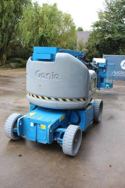 Genie Z-40/23N RJ - Izlices pacēlājs: foto 5 Genie Z-40/23N RJ - Izlices pacēlājs: foto 5