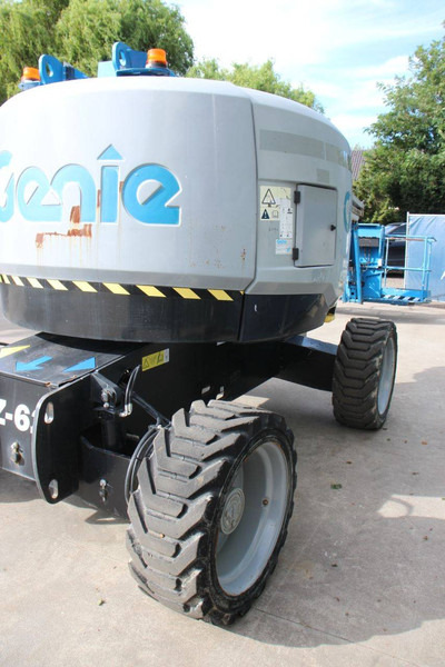 Genie Z-62/40 - Izlices pacēlājs: foto 5 Genie Z-62/40 - Izlices pacēlājs: foto 5