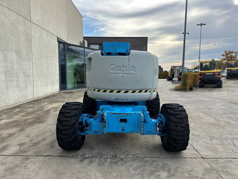 Genie Z45/25 - Izlices pacēlājs: foto 4 Genie Z45/25 - Izlices pacēlājs: foto 4