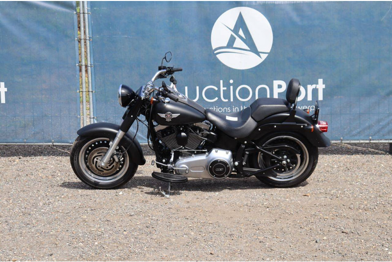 Harley-Davidson FAT BOY LO/SPECIAL - Motocikls: foto 2 Harley-Davidson FAT BOY LO/SPECIAL - Motocikls: foto 2