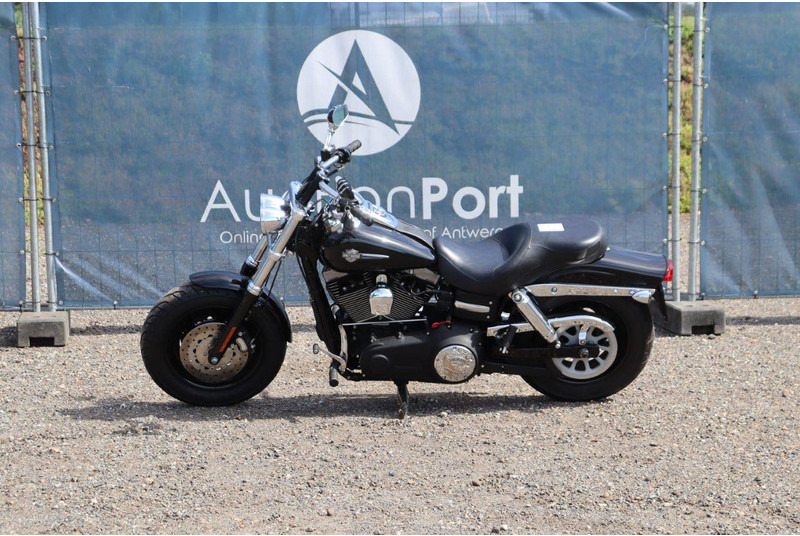 Harley-Davidson FXDF DYNA FAT BOB - Motocikls: foto 1 Harley-Davidson FXDF DYNA FAT BOB - Motocikls: foto 1