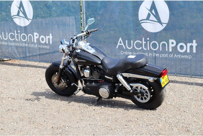 Harley-Davidson FXDF DYNA FAT BOB - Motocikls: foto 3 Harley-Davidson FXDF DYNA FAT BOB - Motocikls: foto 3