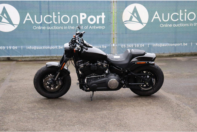 Harley-Davidson Fat Bob - Motocikls: foto 1 Harley-Davidson Fat Bob - Motocikls: foto 1