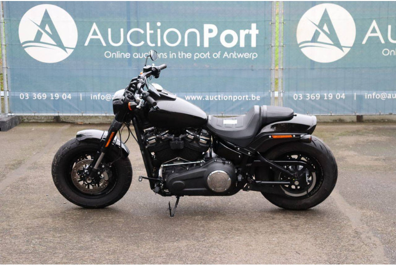 Harley-Davidson Fat Bob - Motocikls: foto 2 Harley-Davidson Fat Bob - Motocikls: foto 2