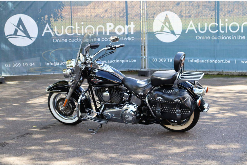 Harley-Davidson Heritage Softail Classic - Motocikls: foto 3 Harley-Davidson Heritage Softail Classic - Motocikls: foto 3