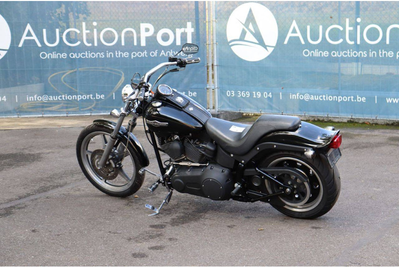 Harley-Davidson Softail Night Train - Motocikls: foto 3 Harley-Davidson Softail Night Train - Motocikls: foto 3