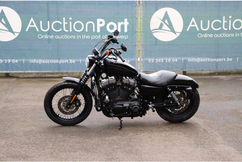 Harley-Davidson Sporster XL 1200 Nightster - Motocikls: foto 1 Harley-Davidson Sporster XL 1200 Nightster - Motocikls: foto 1