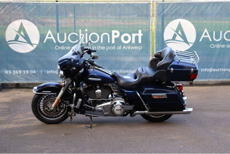 Harley-Davidson Ultra Classic - Motocikls: foto 1 Harley-Davidson Ultra Classic - Motocikls: foto 1