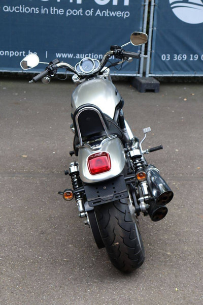Harley-Davidson V-Rod VRSC - Motocikls: foto 5 Harley-Davidson V-Rod VRSC - Motocikls: foto 5