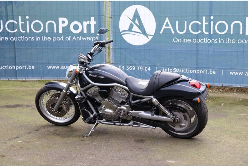 Harley-Davidson V-Rod VRSC - Motocikls: foto 3 Harley-Davidson V-Rod VRSC - Motocikls: foto 3