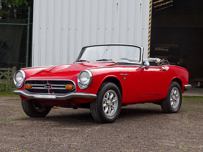 Honda S800 - Sedans: foto 1 Honda S800 - Sedans: foto 1