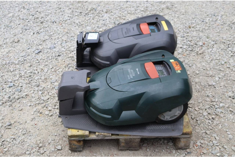Husqvarna Automower - Zāles pļāvējs: foto 5 Husqvarna Automower - Zāles pļāvējs: foto 5