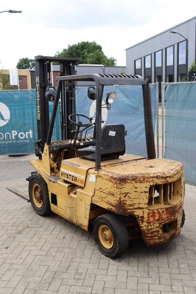 Hyster H2.50XL - Dīzeļiekrāvējs: foto 4 Hyster H2.50XL - Dīzeļiekrāvējs: foto 4