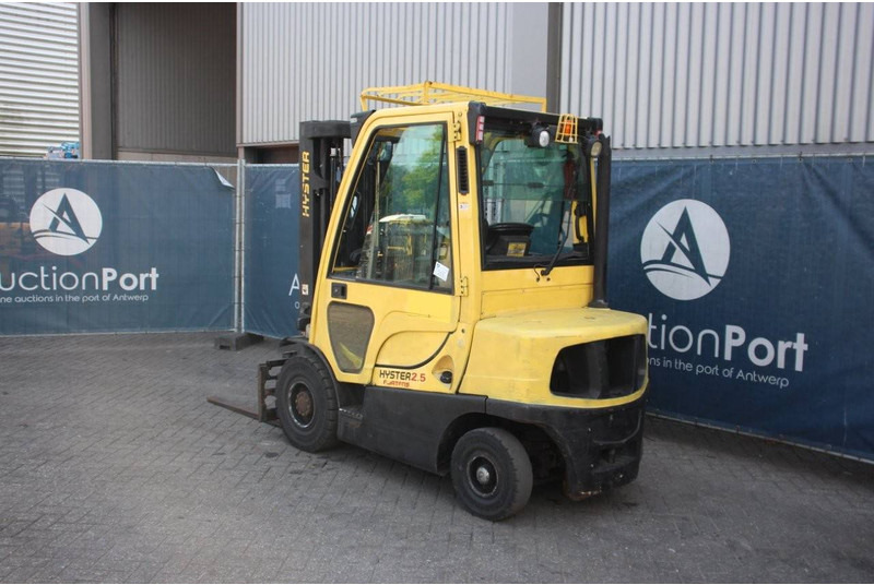Hyster H2.5FT - Dīzeļiekrāvējs: foto 3 Hyster H2.5FT - Dīzeļiekrāvējs: foto 3
