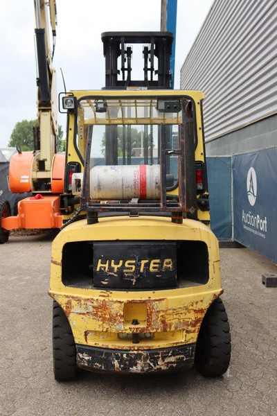 Hyster H4.00XM-5 - Gāzes iekrāvējs: foto 4 Hyster H4.00XM-5 - Gāzes iekrāvējs: foto 4