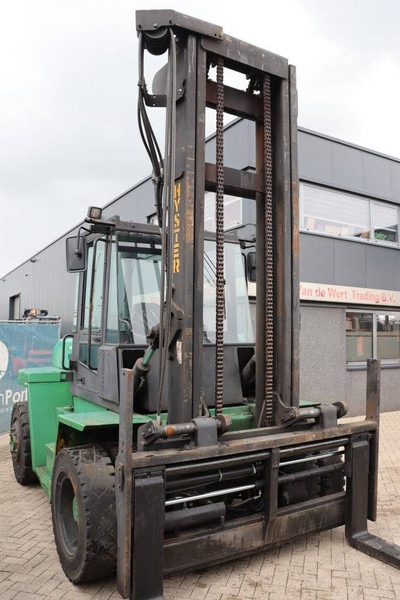 Hyster H8.00XL - Dīzeļiekrāvējs: foto 5 Hyster H8.00XL - Dīzeļiekrāvējs: foto 5