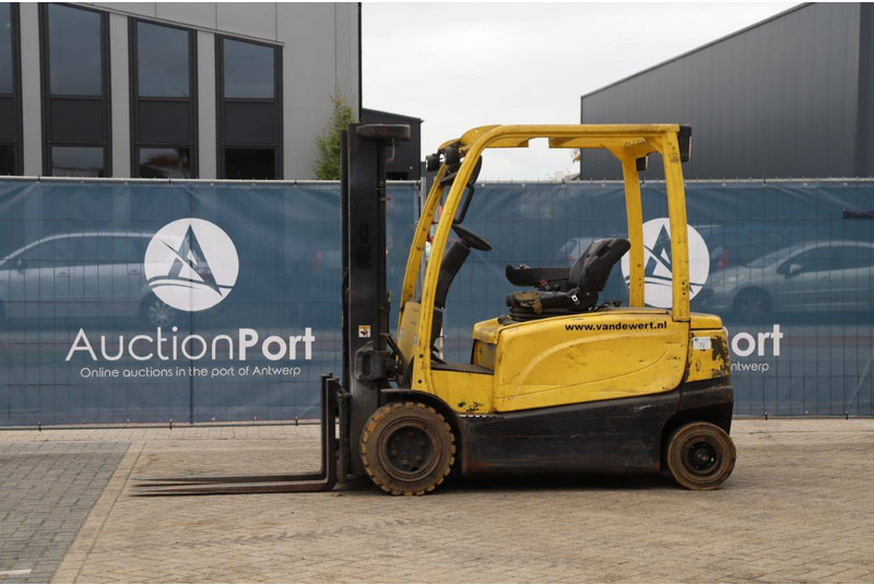 Hyster J3.0XN - Elektroiekrāvējs: foto 1 Hyster J3.0XN - Elektroiekrāvējs: foto 1